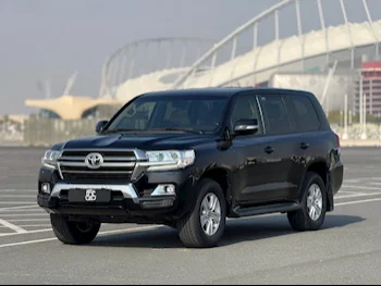 Toyota  Land Cruiser  GXR  2019  Automatic  150,000 Km  6 Cylinder  Four Wheel Drive (4WD)  SUV  Black