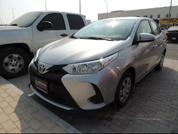 Toyota  Yaris  2021  Automatic  86,000 Km  4 Cylinder  Front Wheel Drive (FWD)  Sedan  Silver