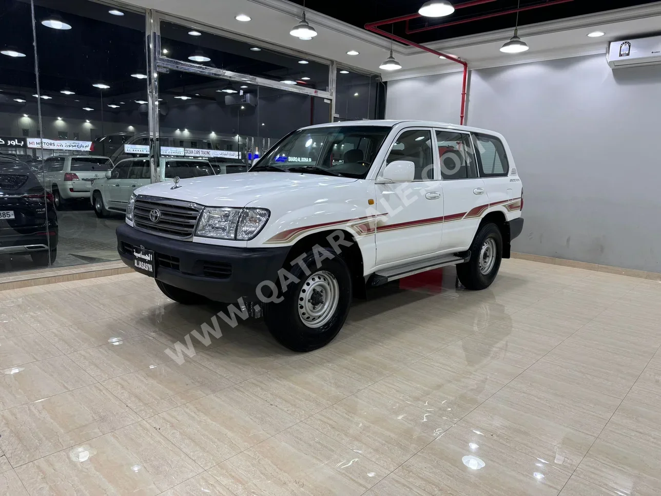 Toyota  Land Cruiser  GX  2006  Manual  542,000 Km  6 Cylinder  Four Wheel Drive (4WD)  SUV  White