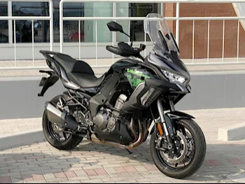 Kawasaki  Versys -  2022 - Color Green