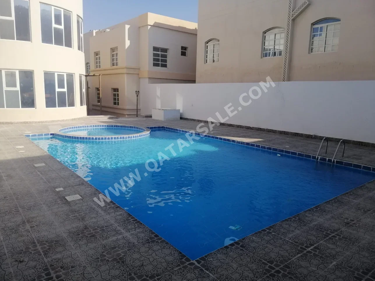 Family Residential  - Not Furnished  - Umm Salal  - Umm Salal Ali  - 4 Bedrooms