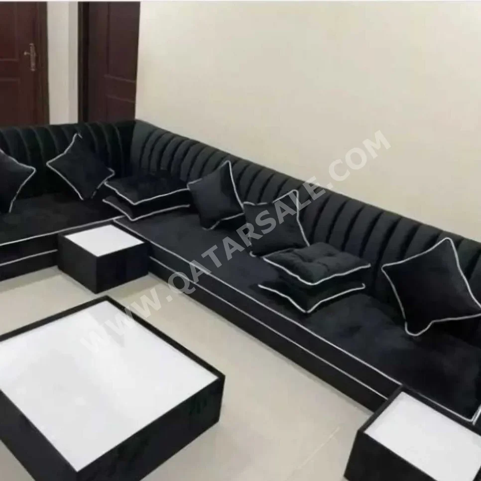 Sofas, Couches & Chairs Sofa Set