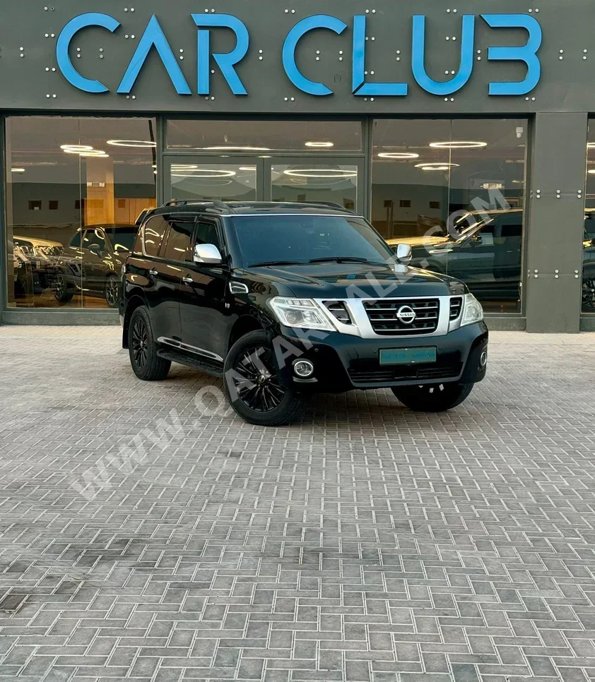 Nissan  Patrol  Platinum  2014  Automatic  250,000 Km  8 Cylinder  Four Wheel Drive (4WD)  SUV  Black