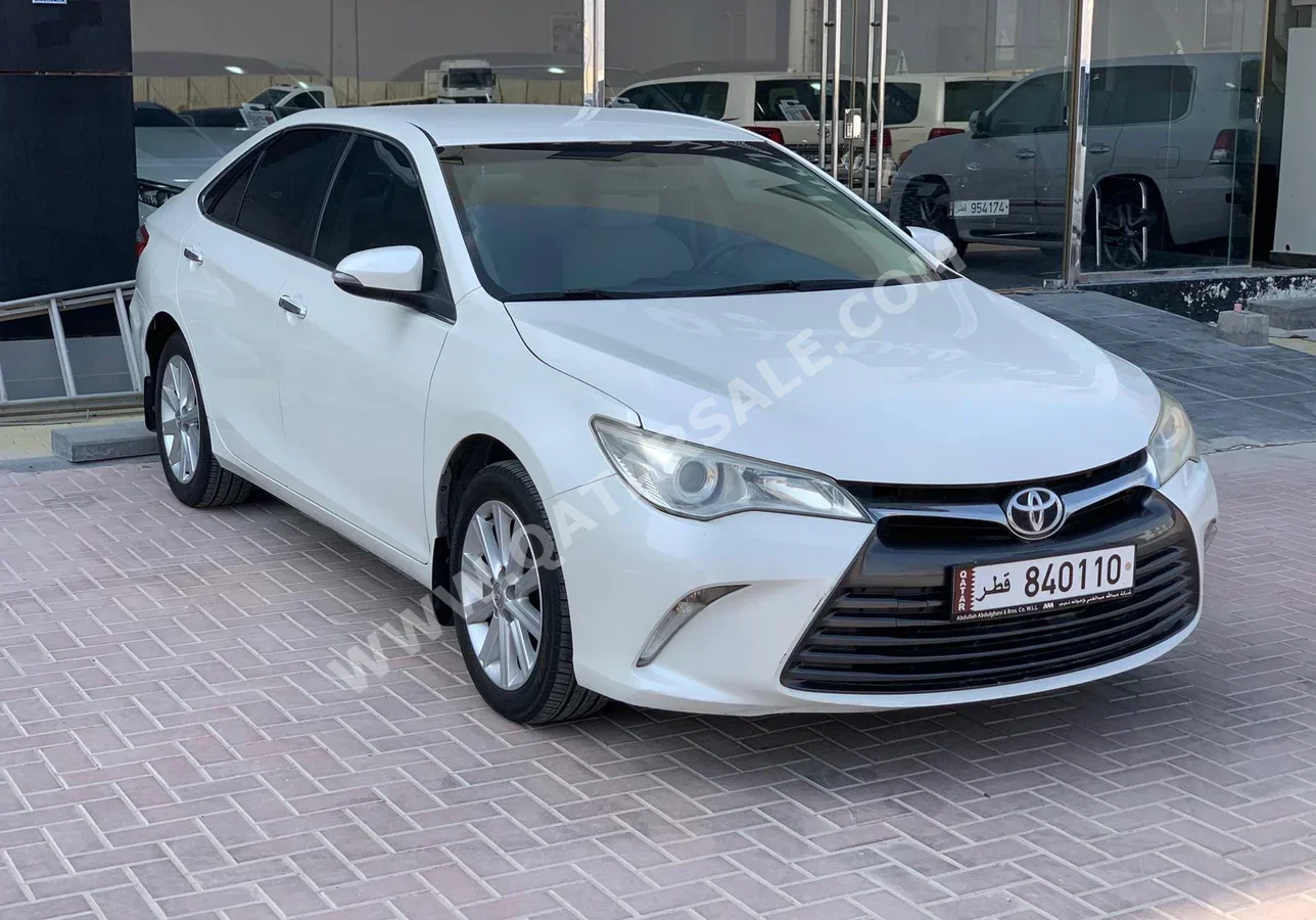 Toyota  Camry  GLX  2016  Automatic  149,000 Km  4 Cylinder  Front Wheel Drive (FWD)  Sedan  White