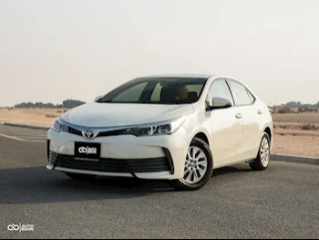 Toyota  Corolla  XLI  2019  Automatic  230,000 Km  4 Cylinder  Front Wheel Drive (FWD)  Sedan  White