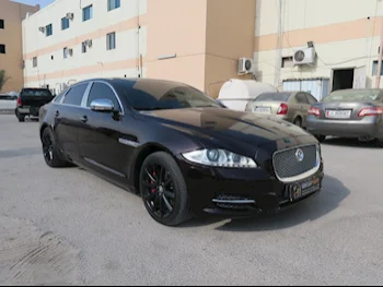 Jaguar  XJ  L  2011  Automatic  127,000 Km  6 Cylinder  Rear Wheel Drive (RWD)  Sedan  Brown