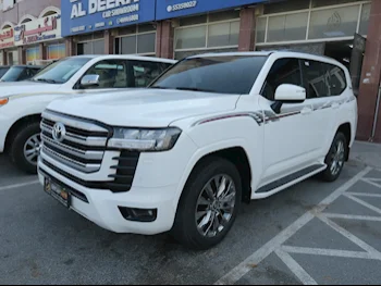  Toyota  Land Cruiser  GXR Twin Turbo  2022  Automatic  89,000 Km  6 Cylinder  Four Wheel Drive (4WD)  SUV  White  With Warranty