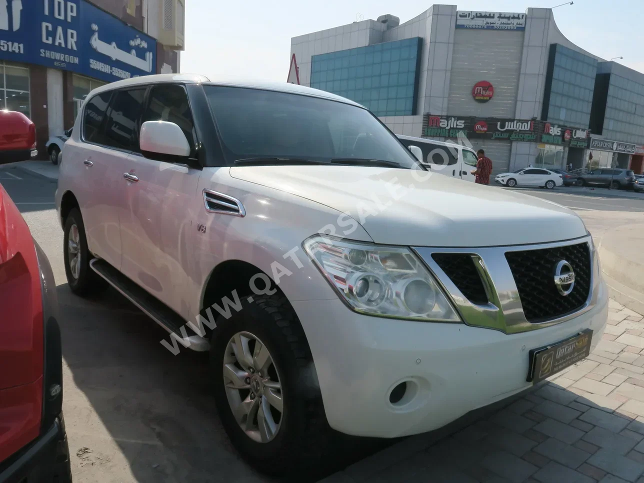 Nissan  Patrol  SE  2012  Manual  163,000 Km  8 Cylinder  Four Wheel Drive (4WD)  SUV  White