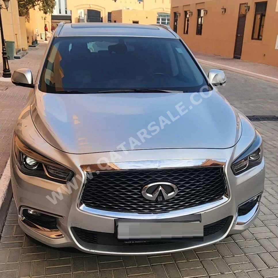 Infiniti  QX  60  2017  Automatic  95,000 Km  6 Cylinder  Four Wheel Drive (4WD)  SUV  Silver