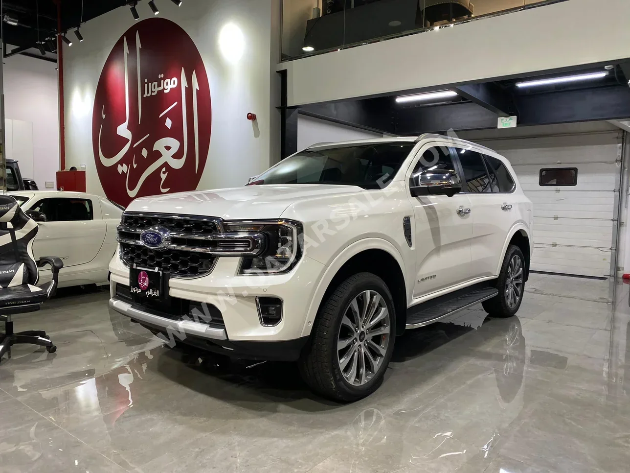  Ford  Everest  2024  Automatic  2,000 Km  6 Cylinder  Four Wheel Drive (4WD)  SUV  White  With Warranty