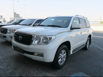 Toyota  Land Cruiser  GX  2008  Automatic  430,000 Km  6 Cylinder  Four Wheel Drive (4WD)  SUV  White