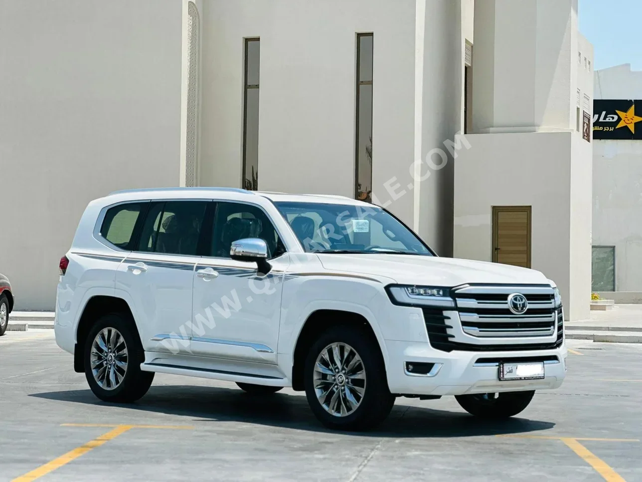 Toyota  Land Cruiser  VXR Twin Turbo  2023  Automatic  27,000 Km  6 Cylinder  Four Wheel Drive (4WD)  SUV  Silver  With Warranty