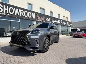 Lexus  LX  570 S Black Edition  2019  Automatic  190,000 Km  8 Cylinder  Four Wheel Drive (4WD)  SUV  Gray