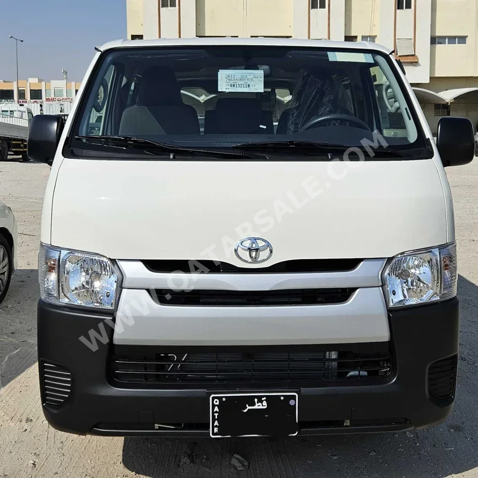 Toyota  Hiace  2024  Manual  0 Km  4 Cylinder  Rear Wheel Drive (RWD)  Van / Bus  White  With Warranty