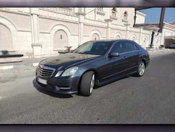 Mercedes-Benz  E-Class  300  2013  Automatic  142,000 Km  6 Cylinder  Rear Wheel Drive (RWD)  Sedan  Gray