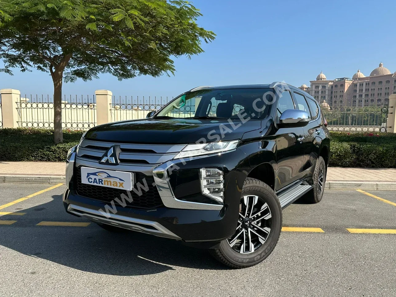 Mitsubishi  Pajero  Montero Sport  2023  Automatic  0 Km  6 Cylinder  Four Wheel Drive (4WD)  SUV  Black  With Warranty