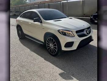 مرسيدس - بنز  جي ال اي  43 AMG  2018  اوتوماتيك  89,000 كم  8 سلندر  دفع رباعي  اس يو في  أبيض