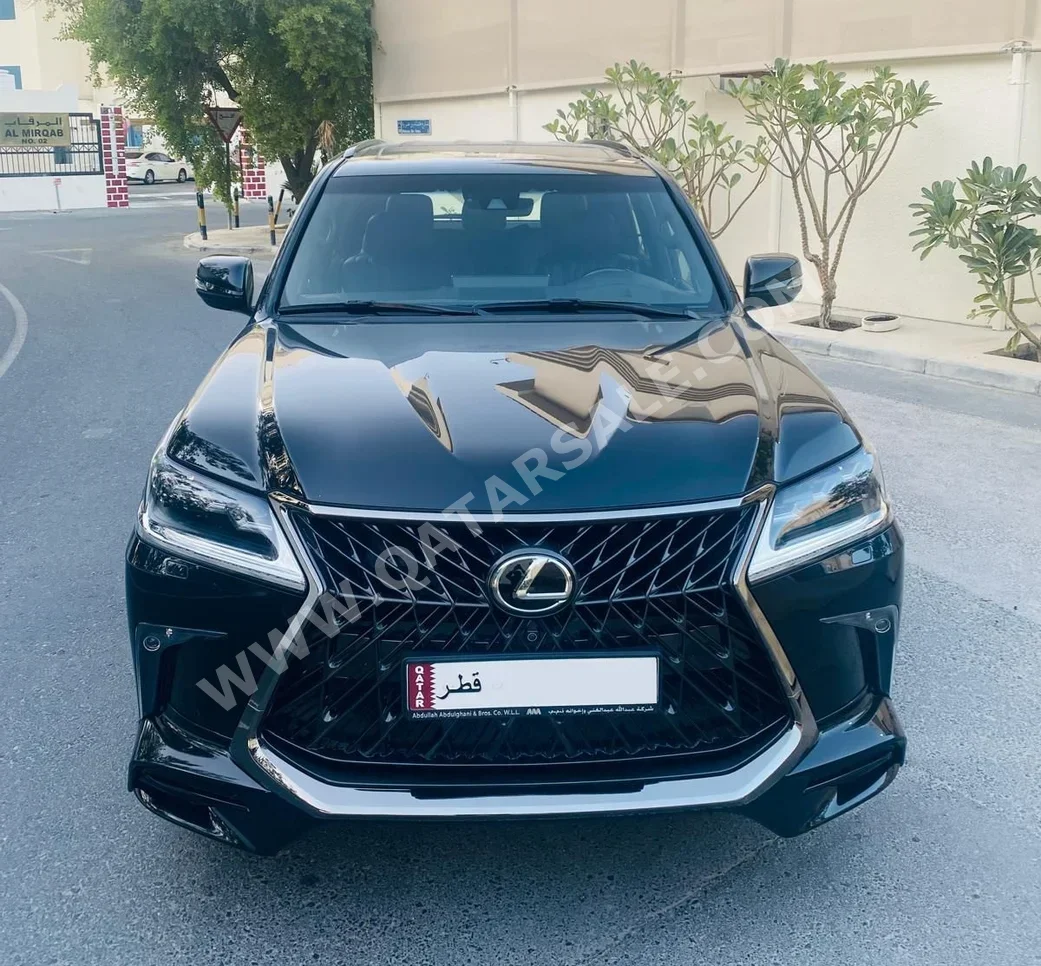 Lexus  LX  570 S Black Edition  2020  Automatic  39,500 Km  8 Cylinder  Four Wheel Drive (4WD)  SUV  Black