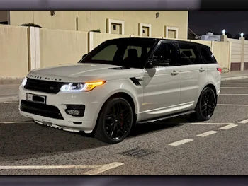  Land Rover  Range Rover  Sport Super charged  2016  Automatic  113,000 Km  8 Cylinder  Four Wheel Drive (4WD)  SUV  White  With Warranty