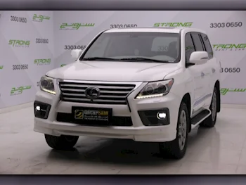 Lexus  LX  570  2012  Automatic  273,000 Km  8 Cylinder  Four Wheel Drive (4WD)  SUV  White