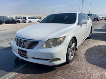 Lexus  LS  460  2008  Automatic  281,000 Km  8 Cylinder  Rear Wheel Drive (RWD)  Sedan  White