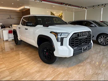 Toyota  Tundra  TRD PRO  2023  Automatic  33,000 Km  6 Cylinder  Four Wheel Drive (4WD)  Pick Up  White