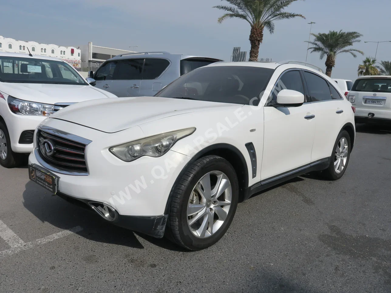  Infiniti  EX  35  2012  Automatic  190,000 Km  6 Cylinder  All Wheel Drive (AWD)  SUV  White  With Warranty