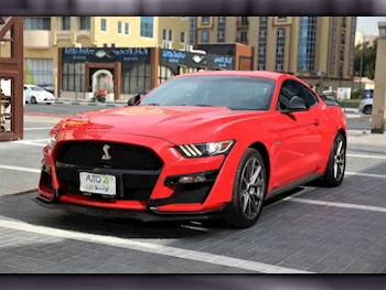 Ford  Mustang  GT  2015  Manual  62,000 Km  8 Cylinder  Rear Wheel Drive (RWD)  Coupe / Sport  Red