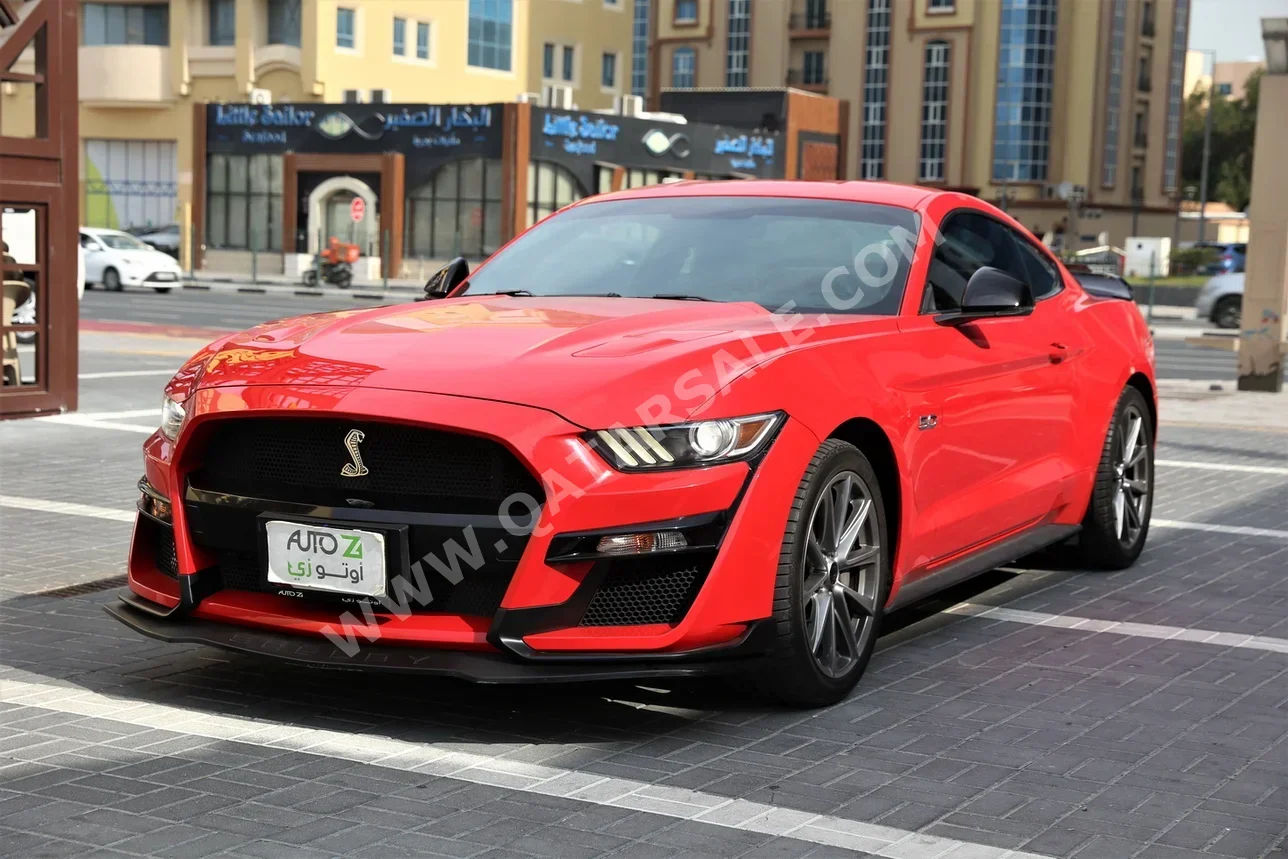 Ford  Mustang  GT  2015  Manual  62,000 Km  8 Cylinder  Rear Wheel Drive (RWD)  Coupe / Sport  Red