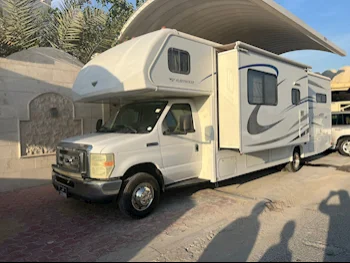 Caravan - Fleetwood  - 2011  - White and Gray  -Made in United States of America(USA)  - 75,000 Km