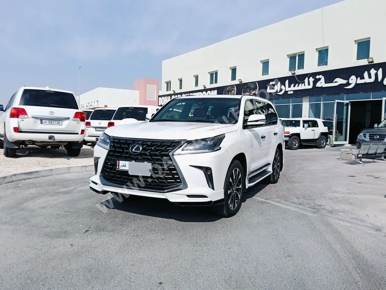 Lexus  LX  570 S Black Edition  2021  Automatic  31,000 Km  8 Cylinder  Four Wheel Drive (4WD)  SUV  White