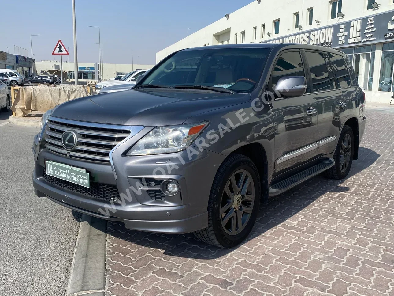 Lexus  LX  570  2012  Automatic  203,000 Km  8 Cylinder  Four Wheel Drive (4WD)  SUV  Gray