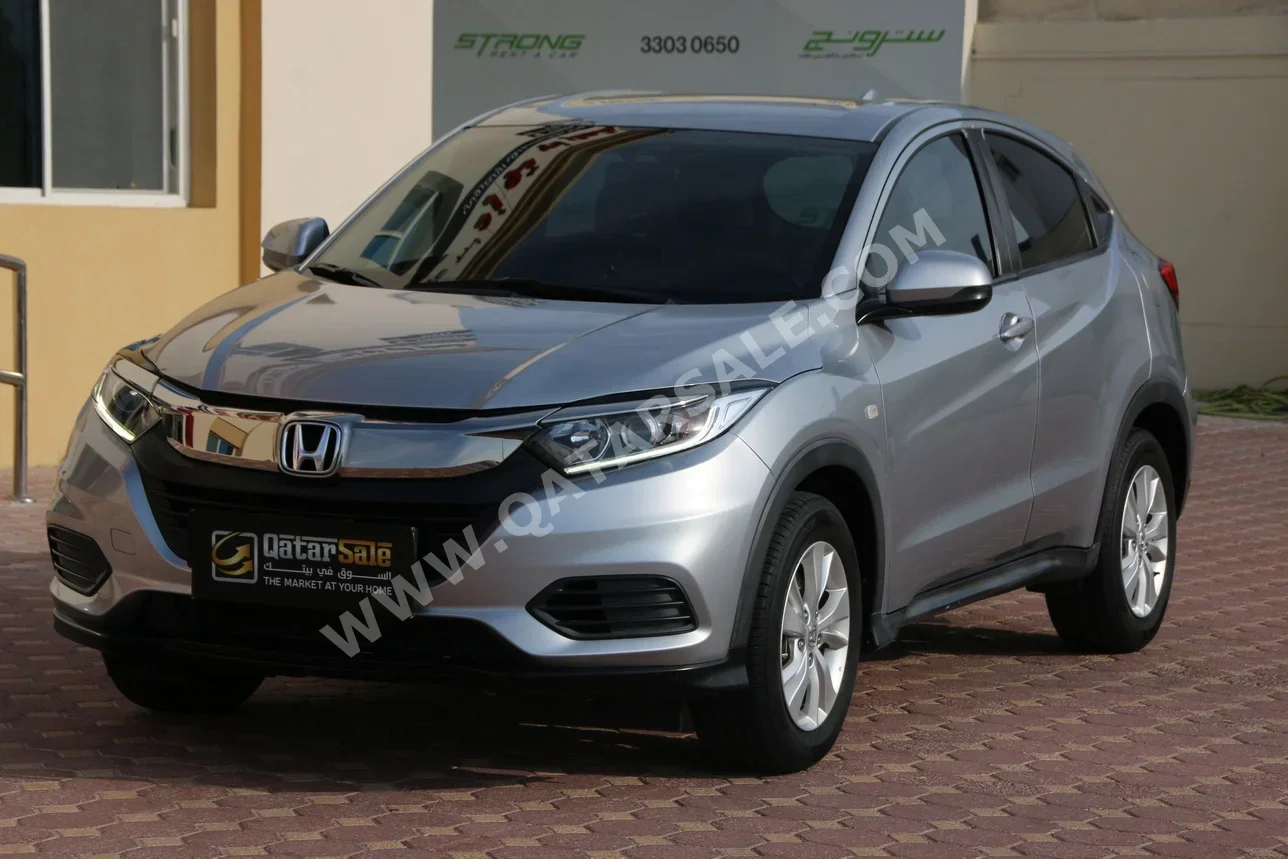 Honda  HRV  2020  Automatic  77,500 Km  4 Cylinder  Four Wheel Drive (4WD)  SUV  Silver