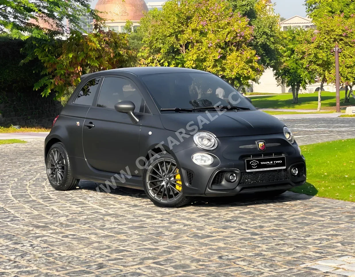 Fiat  695  Abarth  2023  Automatic  4,000 Km  4 Cylinder  Front Wheel Drive (FWD)  Hatchback  Black  With Warranty