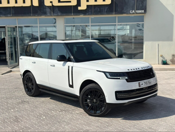 Land Rover  Range Rover  Vogue SE  2023  Automatic  18,000 Km  8 Cylinder  Four Wheel Drive (4WD)  SUV  White  With Warranty