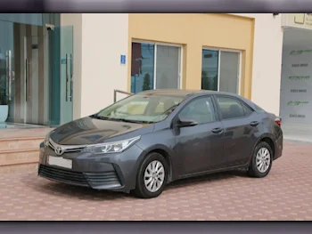 Toyota  Corolla  2019  Automatic  197,000 Km  4 Cylinder  Front Wheel Drive (FWD)  Sedan  Gray