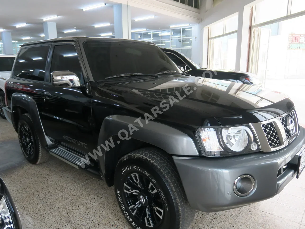 Nissan  Patrol  Super Safari  2023  Automatic  5,000 Km  6 Cylinder  Four Wheel Drive (4WD)  SUV  Black  With Warranty