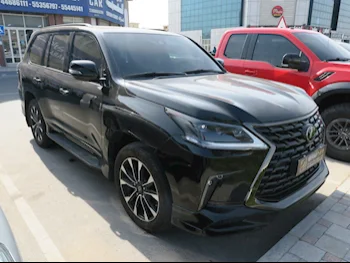 Lexus  LX  570 S Black Edition  2021  Automatic  85,000 Km  8 Cylinder  Four Wheel Drive (4WD)  SUV  Black  With Warranty