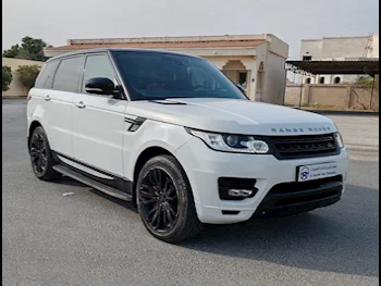 Land Rover  Range Rover  Sport Super charged  2014  Automatic  179,000 Km  8 Cylinder  Four Wheel Drive (4WD)  SUV  White