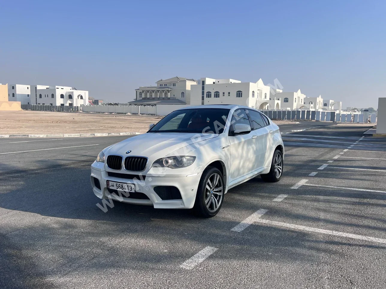 BMW  X-Series  X6  2011  Automatic  161,000 Km  8 Cylinder  Four Wheel Drive (4WD)  SUV  White