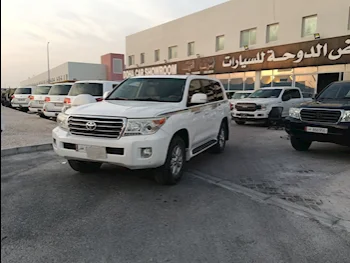 Toyota  Land Cruiser  GXR  2015  Automatic  222,000 Km  6 Cylinder  Four Wheel Drive (4WD)  SUV  White