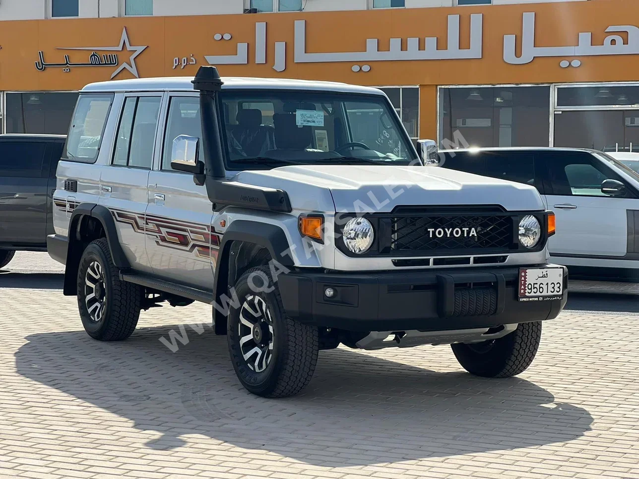 Toyota  Land Cruiser  Hard Top  2024  Automatic  0 Km  6 Cylinder  Four Wheel Drive (4WD)  SUV  Silver  With Warranty