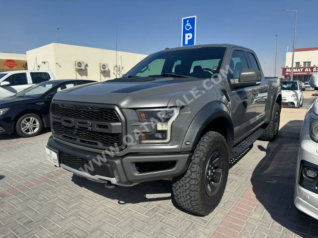 Ford  F  150 Raptor  2018  Automatic  200,000 Km  6 Cylinder  Four Wheel Drive (4WD)  Pick Up  Black