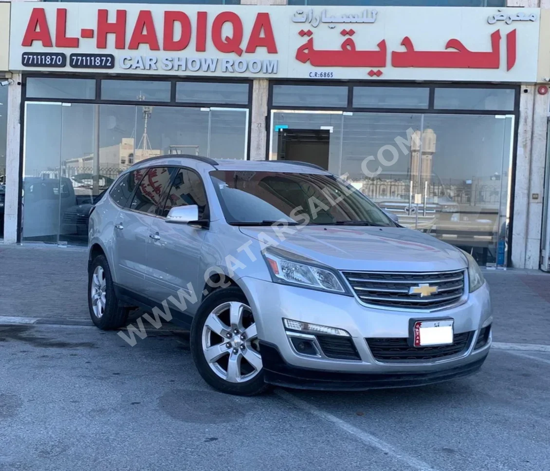 Chevrolet  Traverse  2016  Automatic  180,000 Km  6 Cylinder  Four Wheel Drive (4WD)  SUV  Silver