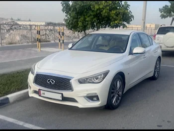 Infiniti  Q  50  2018  Automatic  9,900 Km  4 Cylinder  Rear Wheel Drive (RWD)  Sedan  White