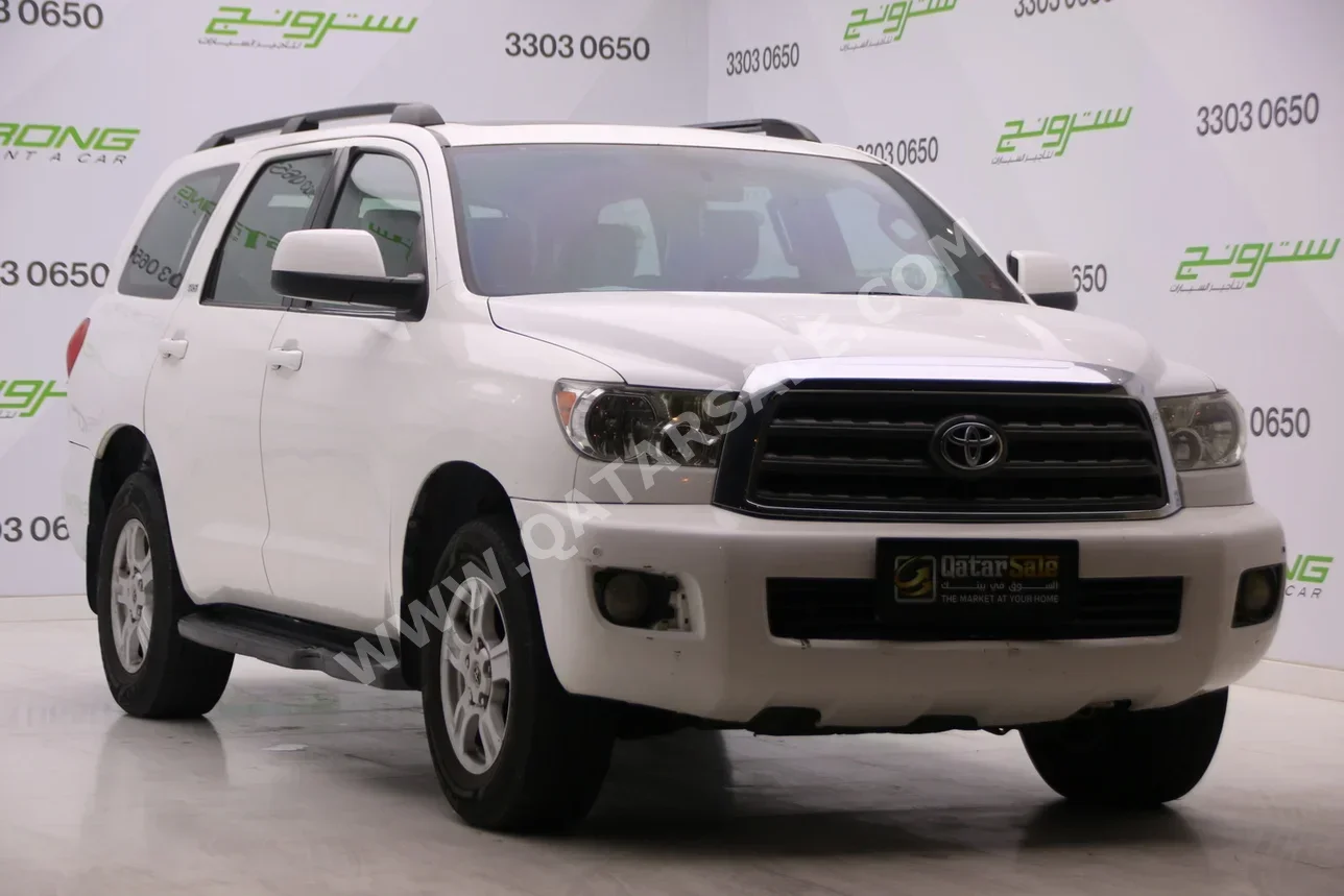 Toyota  Sequoia  2013  Automatic  420,000 Km  8 Cylinder  Four Wheel Drive (4WD)  SUV  White