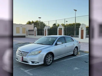 Toyota  Avalon  Limited  2011  Automatic  148,000 Km  6 Cylinder  Front Wheel Drive (FWD)  Sedan  Silver