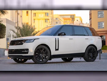 Land Rover  Range Rover  Vogue  Autobiography  2022  Automatic  8,000 Km  8 Cylinder  Four Wheel Drive (4WD)  SUV  White