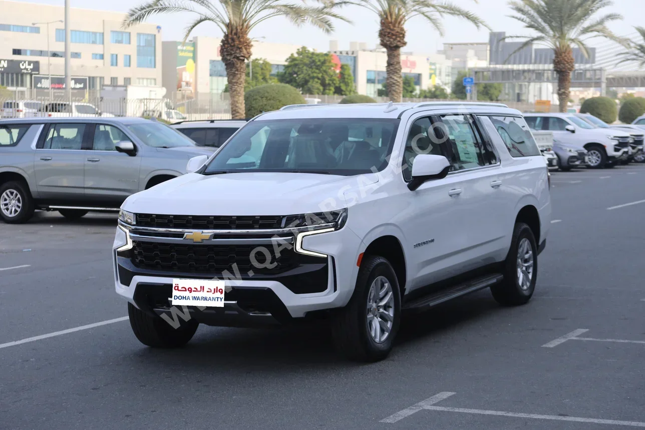 Chevrolet  Suburban  LS  2024  Automatic  0 Km  8 Cylinder  Four Wheel Drive (4WD)  SUV  White  With Warranty