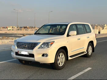 Lexus  LX  570  2009  Automatic  355,000 Km  8 Cylinder  Four Wheel Drive (4WD)  SUV  White